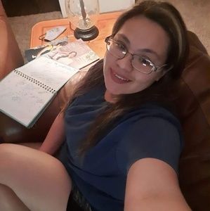 Meet your Posher, Manda